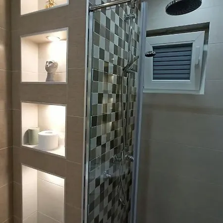 Mauna De Luxe Bogatić